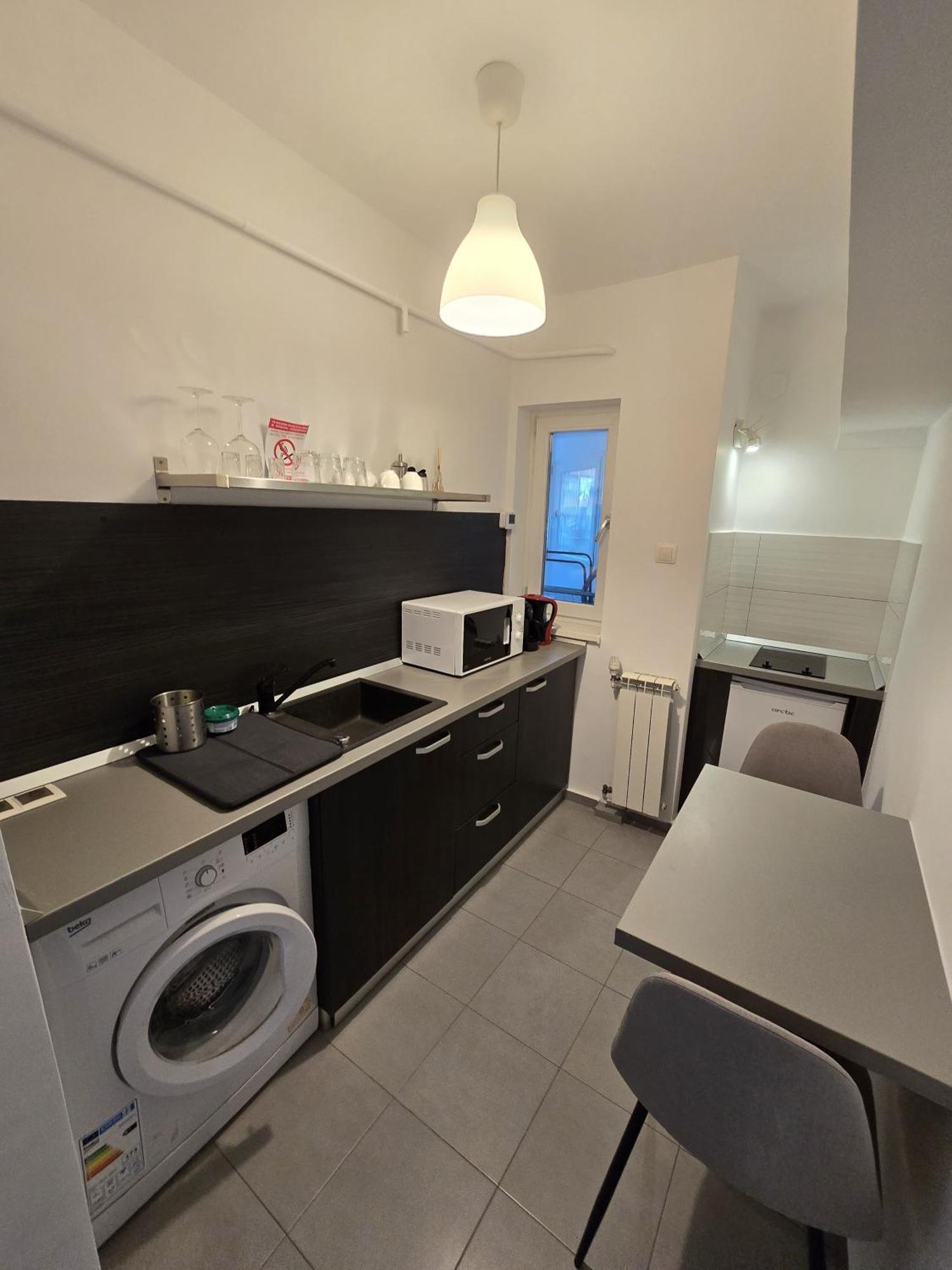 Marcos Apartments - Self Check-In Ρέσιτσα Εξωτερικό φωτογραφία